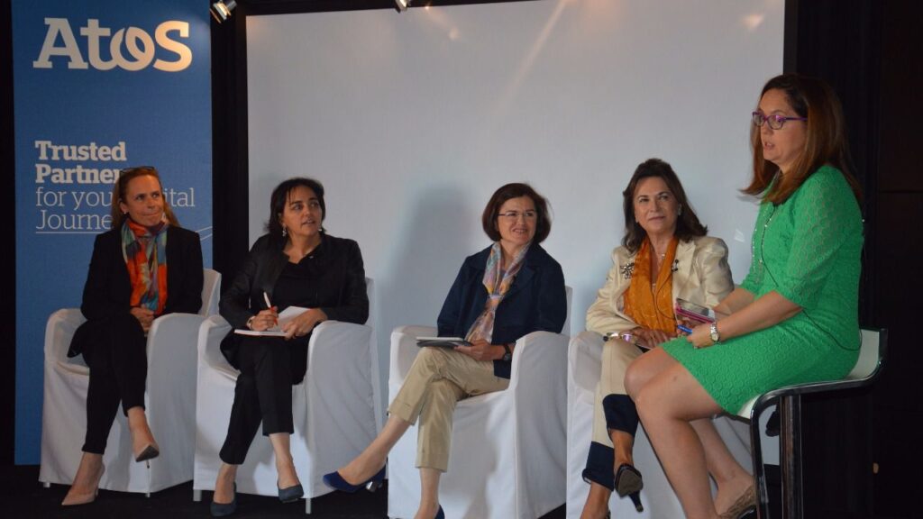 imagenacion.com fotos 1 218 P AlmudenaRoman GloriaOrtiz DoloresPescador SofiaRodriguez MerecedesPaya