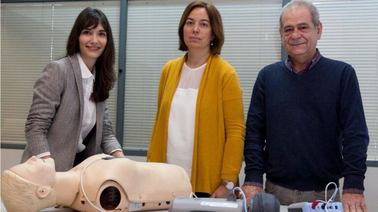 imagenacion.com fotos 1 3640 DignaMaraGonzlez Otero SofaRuizdeGauna JesusMaraRuiz