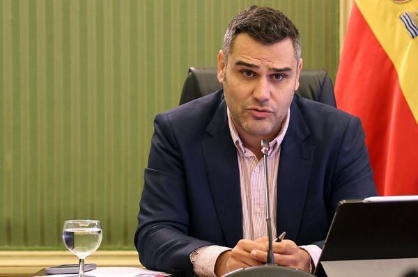 484612 albert salas thumb 708