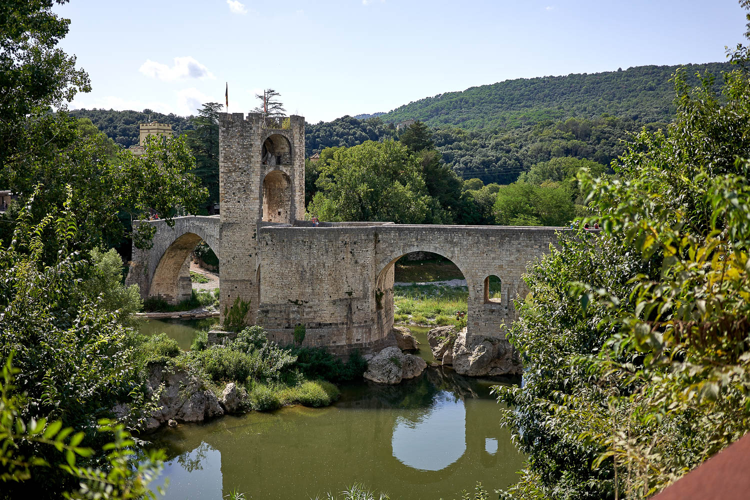 Besalu pirineo catalan 15